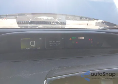 2021 Toyota Prius Le из США, поврежденный, VIN JTDKAMFU7M3142616